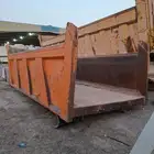 للبيع صندوق قلاب كان راكب على البي