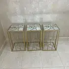 3 طاولات خدمه