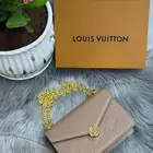 شنط نسائية ماركات