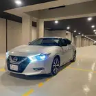 مكسيما