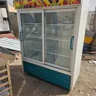 ثلاجة للبيع