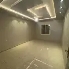 شقه فاخره في البيعه6 غرف- للايجار