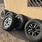 جنوط مفخره عليها كفرات رالي