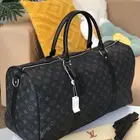 شنطة ال  ي خامه نظيفه