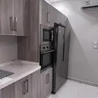للبيع شقة مؤثثه جده حي الصواري جديده لم تسكن