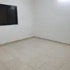 شقة 3 غرف للإيجار حي البخارية