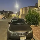 كيا سيراتو 2011 للبيع السيارة نظيفة على السوم