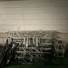 متوفر اجهزة ليزر وتراسات وبار ليد كشاف مستخدم وجديد شاشة ليد