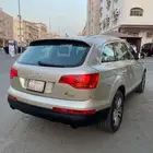 اودي كيو 7 2009