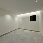 للبيع روف مدخل خاص 600