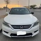 بيع هوندا اكورد 2013 لون ابيض نظيف ماشي 265 الف