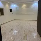 شقة للايجار ثلاثة غرف بالقرب من مجمع مدارس