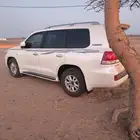 جيب لاندكروزر للبيع