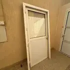 باب المنيوم للبيع بحالة جيدة
