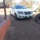 سياره نيسان باثفندر للبيع