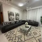 كنب مع طاولت طعام