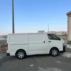 باص تيوتا مركب عليه ثلاجه