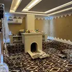 للبيع شقة بحي النعمان 5 غرف مع ملحق بالسطح بدون اثاث