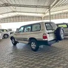 لاندكروزر فل كامل دفلك موتر طيب جداا للمستخم