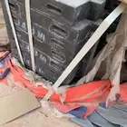 مصاعد وأبواب وسكك مصاعد