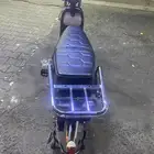 اسكوتر على شكل دباب نظيف جدا