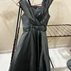 فستان للبيع