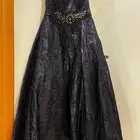 فستان اسود سهره