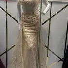 فستان سهرة أنيق بلون بيج