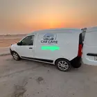 رينو دوكر مجهز مغسلة سيارات متنقلة