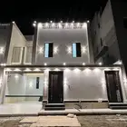 سلام عليكم   ابغى فله بنظام شقق تكون دورين وملحق