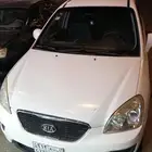 سيارة kIA 2012 لاعلى سوم