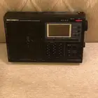 راديو Sangean ATS-818  وهو جهاز استقبال رقمي عالمي