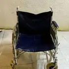 كرسي متحرك مجانا
