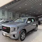 جي ام سي يوكن 2023 - اسود ورمادي وكحلي