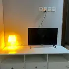 طاوله شاشه ((ايكيا ))