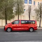بيجو ترافلز ViP مخزنة ممشى قليل 2018 بودي وكالة مالك اول