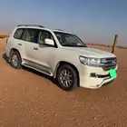 جكسار للبيع 2017   8 سلندر