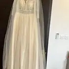 سعره 500 مقاس لارج ابي فيه 300 استخدام مره وحده منطقه الرياض