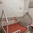 سرير اطفال كوخ من هوم سنتر