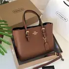 شنط وكعب ماركة القطعه 280 ريال بالشحن