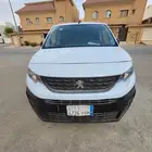 فان بيجو بارتنر