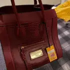 شنطة نسائية فاخرة ماركة فالنتينو جديدة