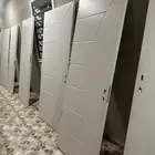 ابواب شقق داخلي وخارجي للبيع بحاله ممتازة جدا بدون الحلق