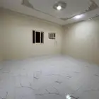 للإيجار شقة عوايل مستقلة بالحمرا الهفوف