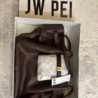 شنطة من JW PEI .نوع الشنطه HANA M