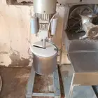 مجموعة معدات مطعم للبيع نظيفه