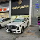 لاند كلوزر 2025 للايجار اليومي والشهري