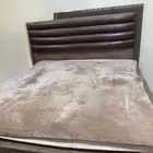 غرفة نوم كاملة للبيع