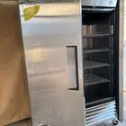 ثلاجة كبيره