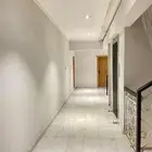 شقة للايجار بحي المغرزات على طريق الملك عبدالله